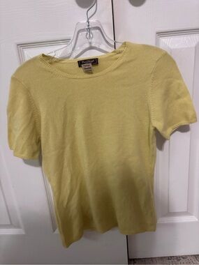 NWT Paul Stewart cashmere top size S